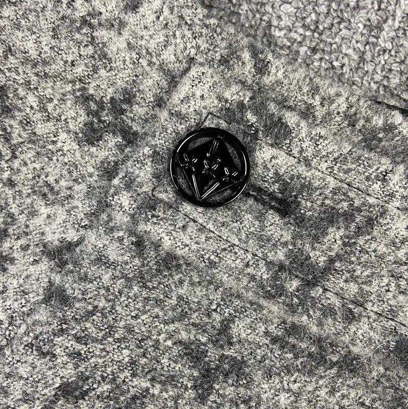 Louis Vuitton Louis Vuitton Gray Wool Mini Skirt 0089 Size 23" - 4 Thumbnail