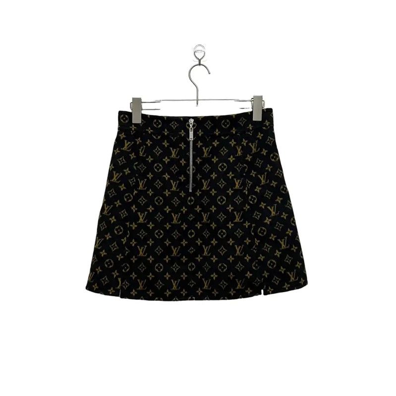 Louis Vuitton Louis Vuitton Black Women's Skirt 0089 Size 26" / US 2 / IT 38 - 2 Thumbnail