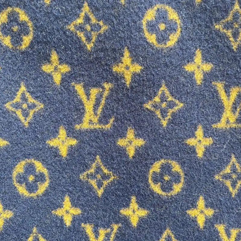 Louis Vuitton Louis Vuitton Women's Navy Wool Skirt 0089 Size 23" - 6 Thumbnail