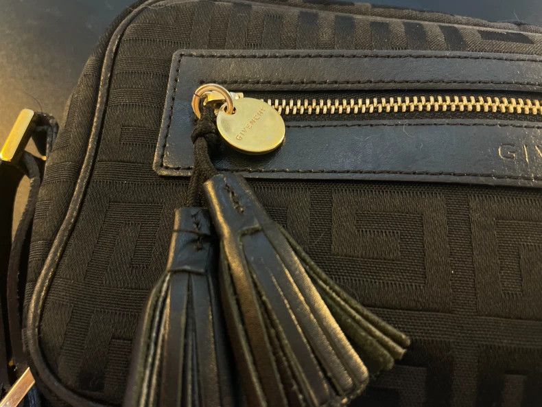 Givenchy Givenchy Vintage Crossbody Bag - dmc Size ONE SIZE - 2 Thumbnail