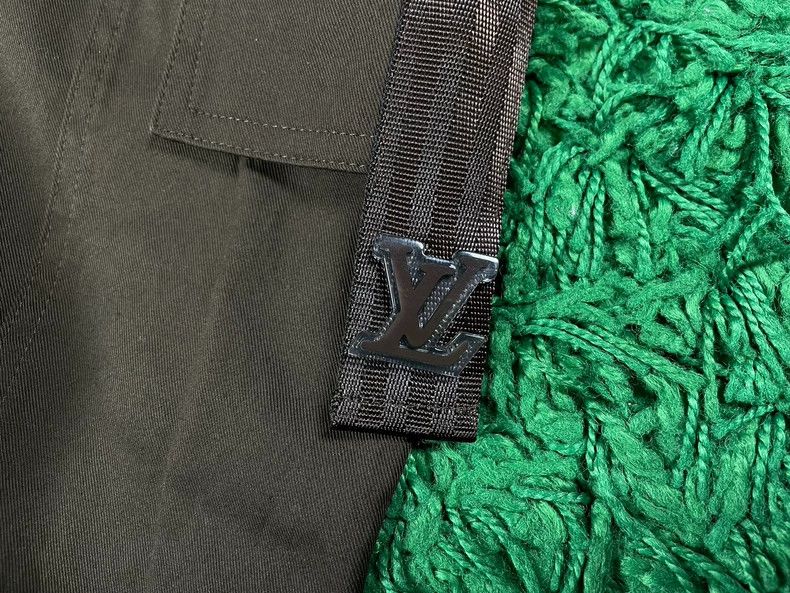 Louis Vuitton LOUIS VUITTON Embroidered Logo Cargo Pants - dmc Size US 31 - 4 Thumbnail