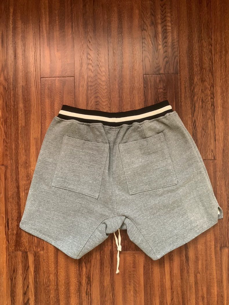 Fear of God Fear Of God 5th Collection Grey Shorts - dmc Size US 34 / EU 50 - 2 Thumbnail