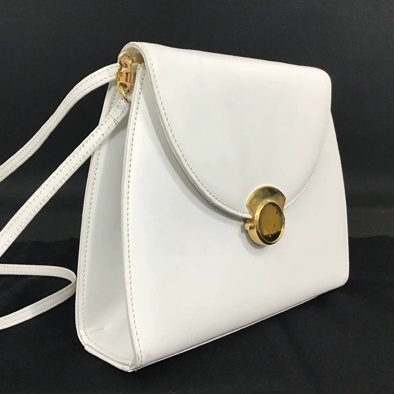 Givenchy Givenchy Vintage Gold Buckle Kelly Crossbody Bag - dmc Size ONE SIZE - 2 Thumbnail