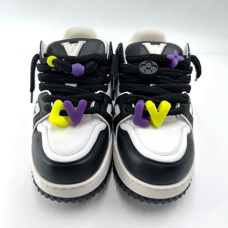 Louis Vuitton Louis Vuitton Trainer Panda Sneakers Size 40.5 - dmc Size US 8 / EU 41 - 2 Thumbnail