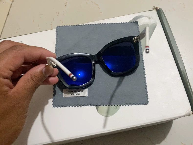 Thom Browne Thom Browne TB-501 Sunglasses - dmc Size ONE SIZE - 4 Thumbnail
