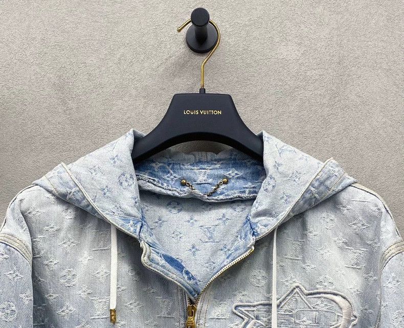 Louis Vuitton LV x NBA Blue Jacket Coat - dmc Size US M / EU 48-50 / 2 - 6 Thumbnail