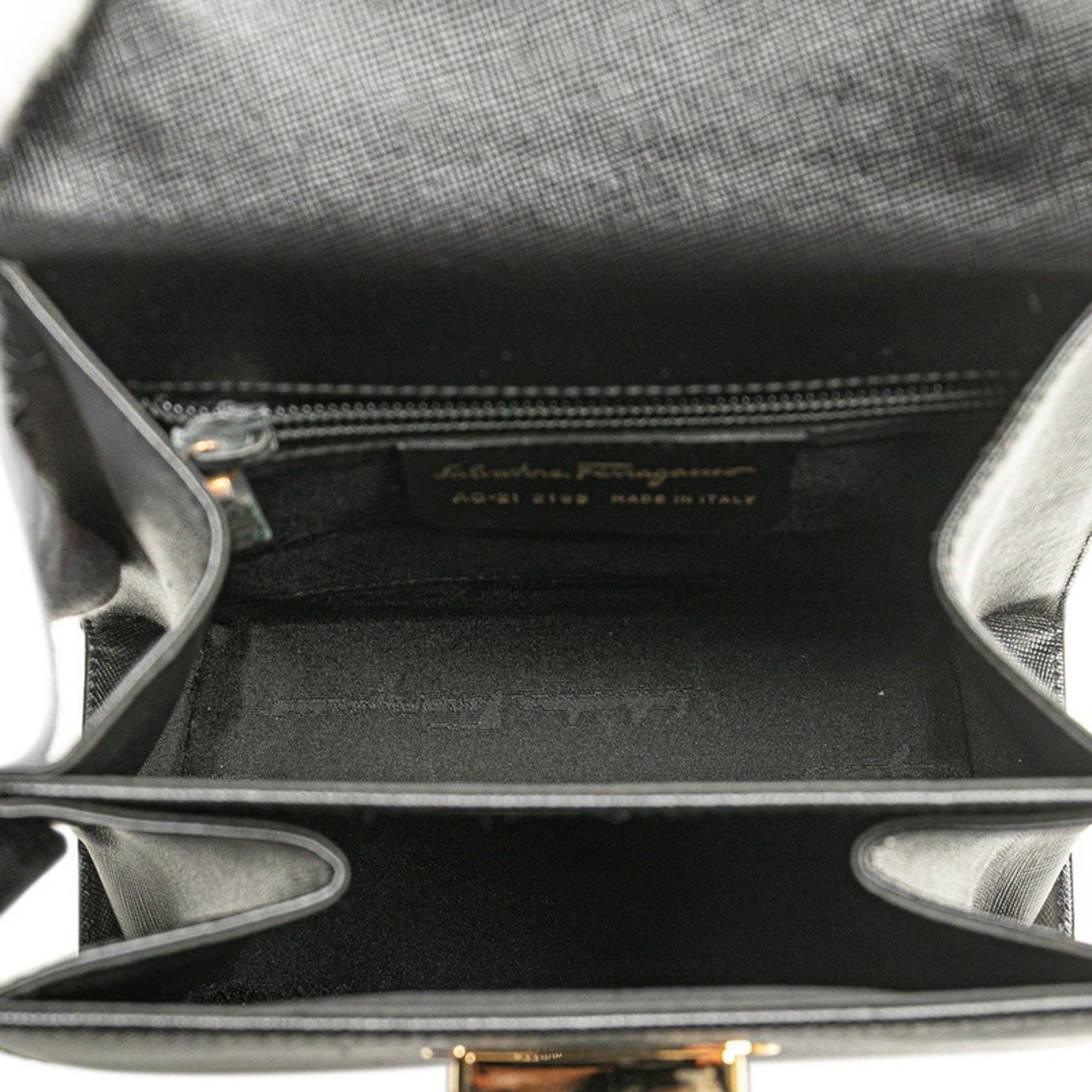Salvatore Ferragamo Salvatore Ferragamo Gancini handbag/shoulder bag, 2-way, black leather, women's. Size ONE SIZE - 7 Thumbnail