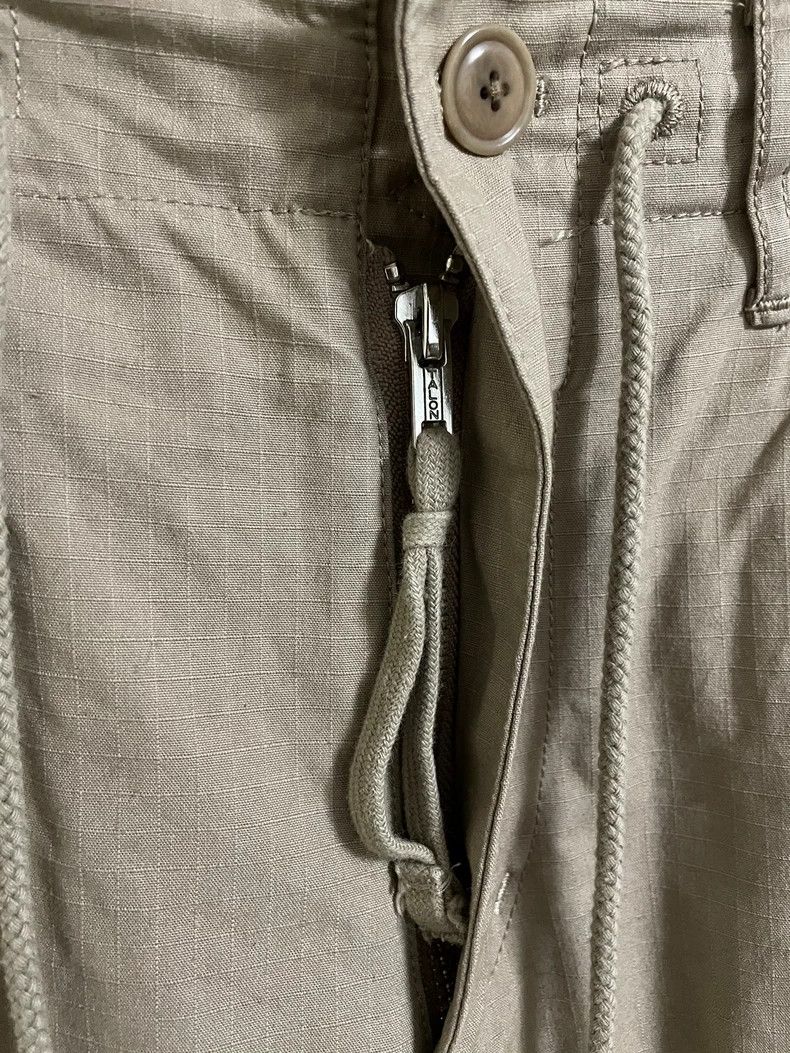 Takahiromiyashita The Soloist. takahiromiyashita bondage cargo pants - dmc Size US 31 - 3 Thumbnail