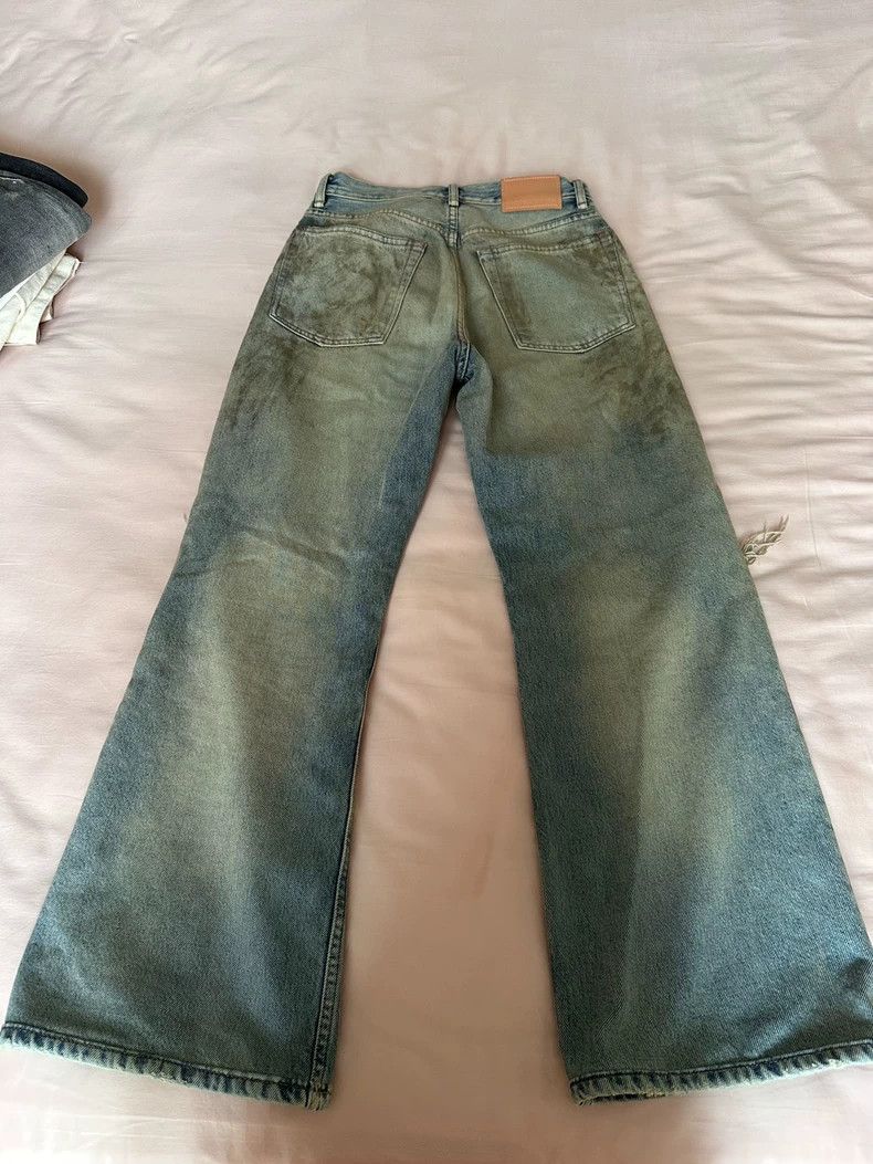 Acne Studios Acne Studios Distressed Denim Jeans - dmc Size US 26 / EU 42 - 2 Thumbnail
