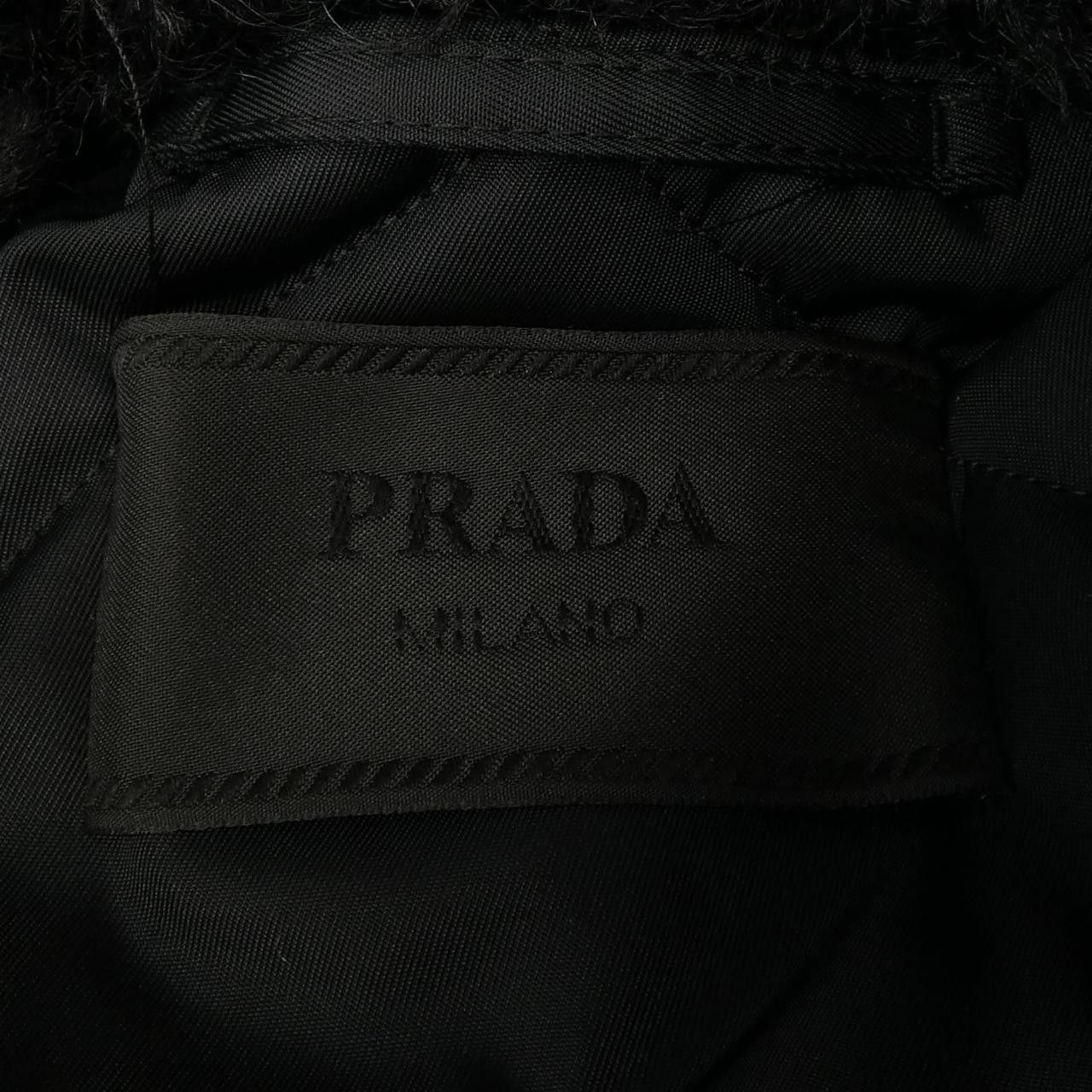 Prada Prada Prada Triangle Logo ECONYL Coat Others Outerwear SGO132 S222 11HJ DUTY FREE for USA Size ONE SIZE - 4 Thumbnail