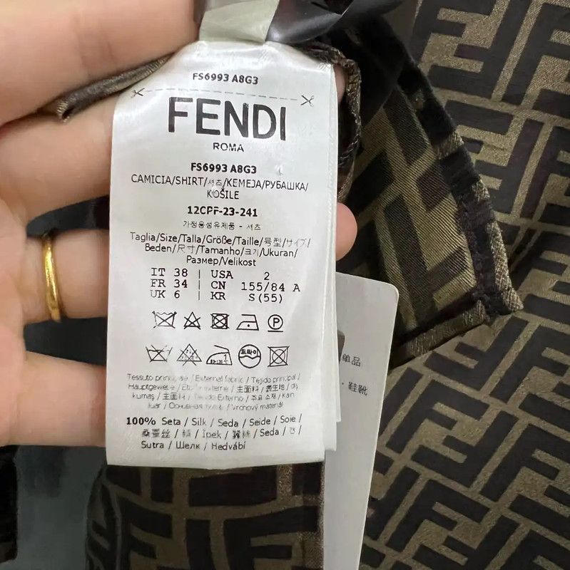Fendi Fendi Brown Silk Logo Long Sleeve Shirt 0089 Size US M / EU 48-50 / 2 - 4 Thumbnail