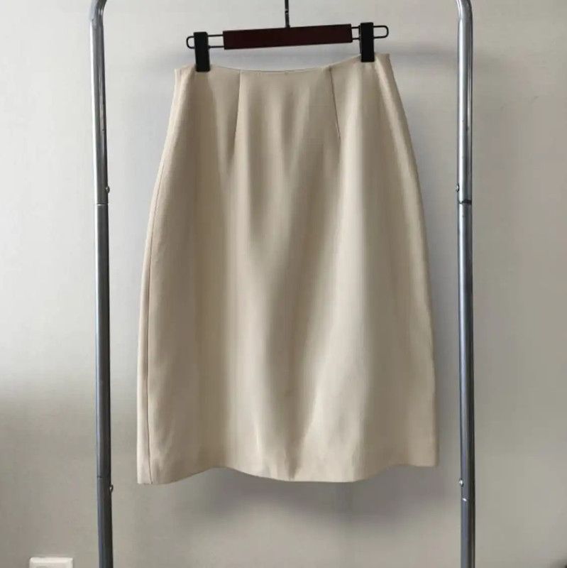 Fendi Fendi Women's Beige Midi Skirt 0089 Size 28" / US 6 / IT 42 - 2 Thumbnail