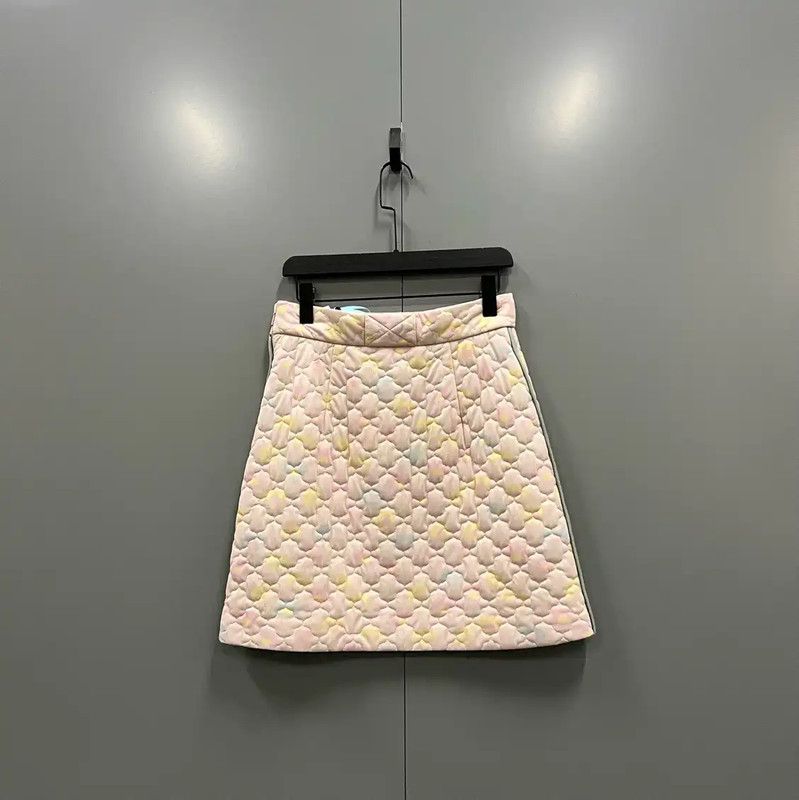 Fendi Fendi Summer Pink Cotton Mini Skirt 0089 Size 28" / US 6 / IT 42 - 2 Thumbnail