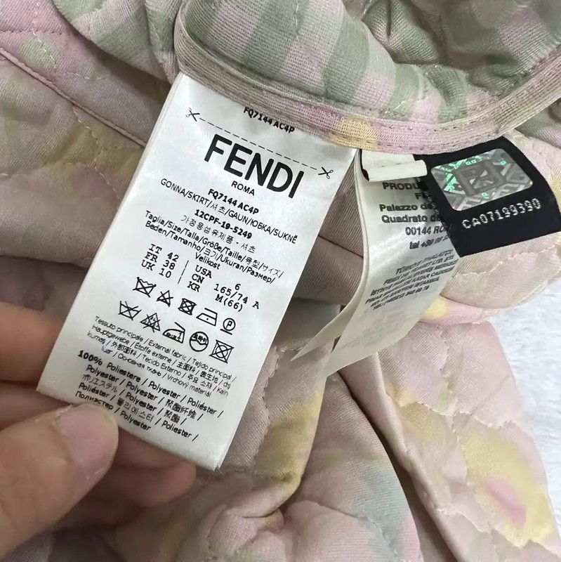 Fendi Fendi Summer Pink Cotton Mini Skirt 0089 Size 28" / US 6 / IT 42 - 4 Thumbnail