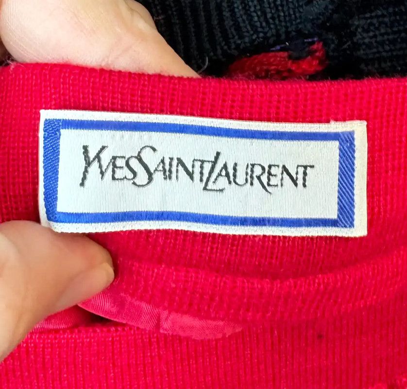 Yves Saint Laurent YSL Red Wool Midi Skirt for Women 0089 Size 28" / US 6 / IT 42 - 5 Thumbnail