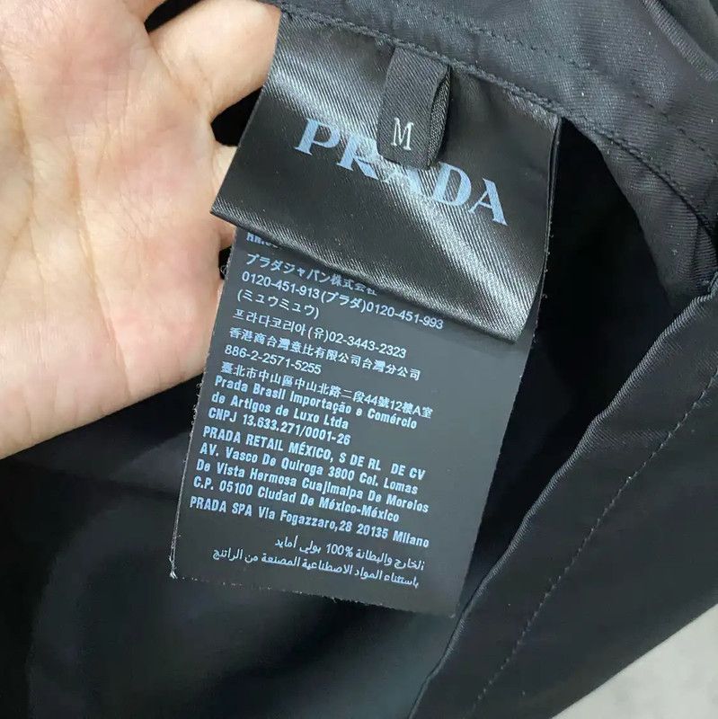 Prada Prada Black Short Sleeve Casual Shirt Size US M / EU 48-50 / 2 - 9 Thumbnail