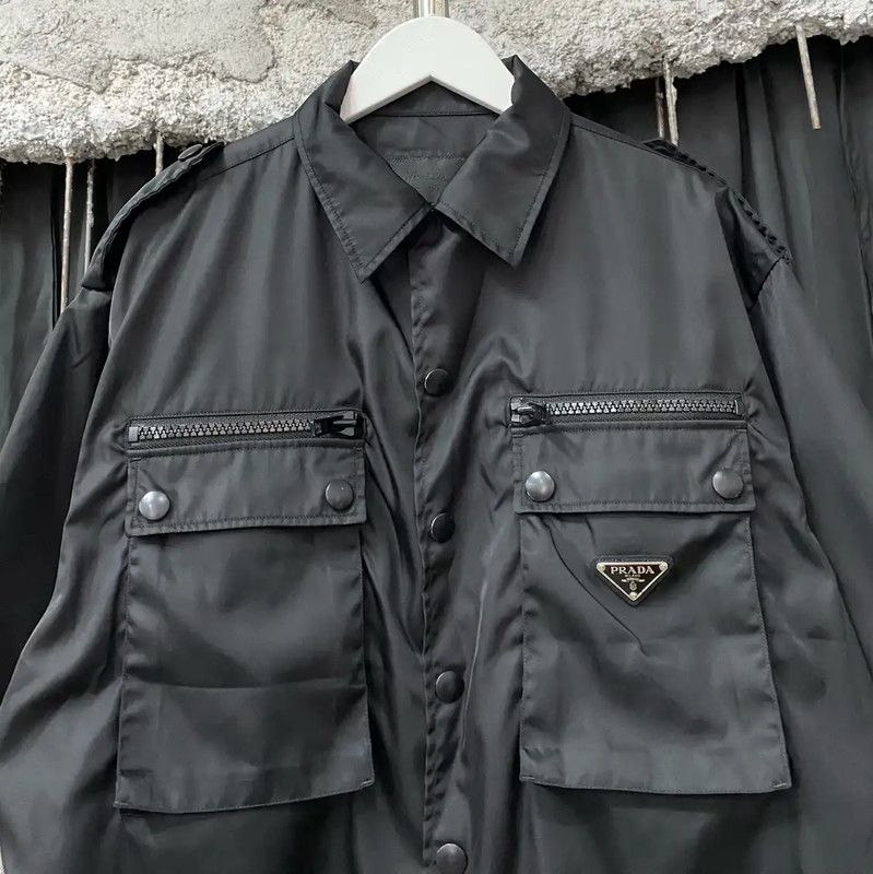 Prada Prada Black Short Sleeve Casual Shirt Size US M / EU 48-50 / 2 - 3 Thumbnail