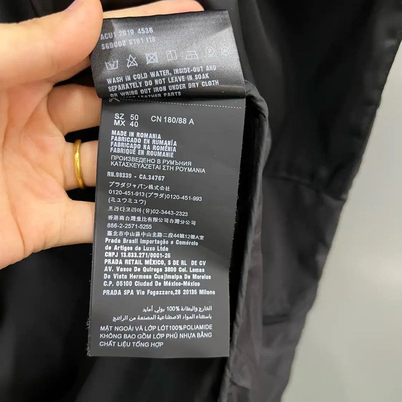 Prada Prada Black Long Trench Coat for Men Size US M / EU 48-50 / 2 - 4 Thumbnail