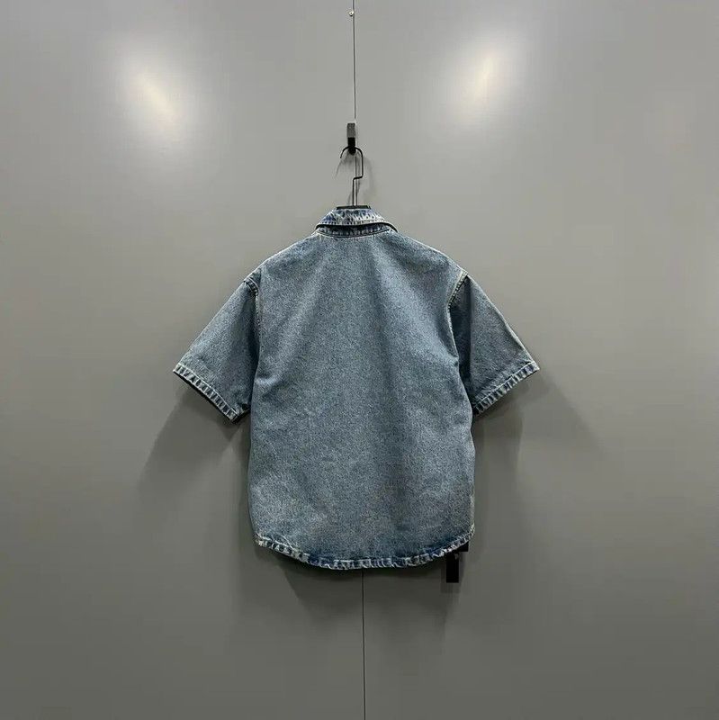 Prada Prada Short Sleeve Denim Shirt for Men Size US M / EU 48-50 / 2 - 4 Thumbnail