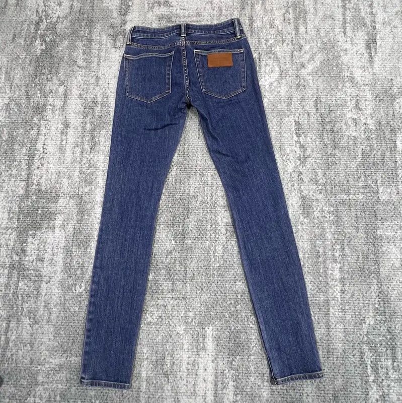 Burberry Burberry Women's Denim Pants in Dark Blue Size 26" / US 2 / IT 38 - 4 Thumbnail