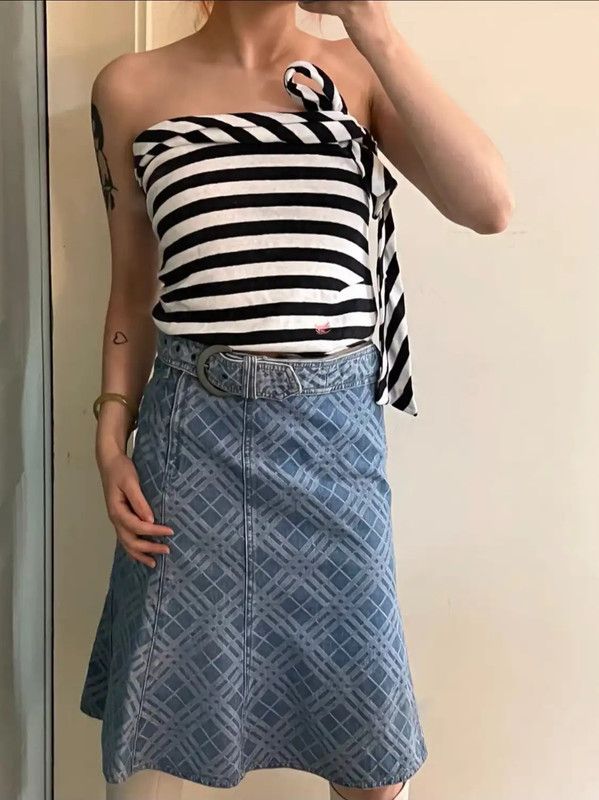 Burberry Burberry Light Blue Cotton Check Skirt Size 28" / US 6 / IT 42 - 8 Thumbnail