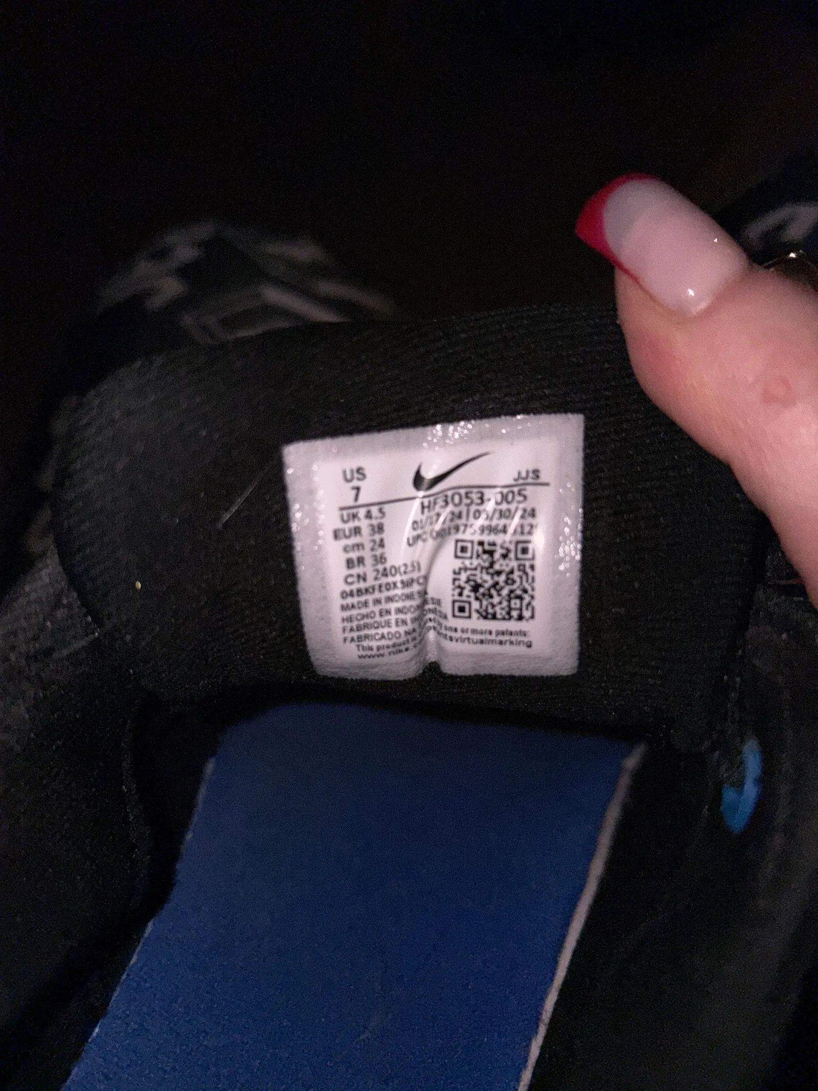 Nike Nike Sneakers Size US 9 / IT 39 - 2 Thumbnail