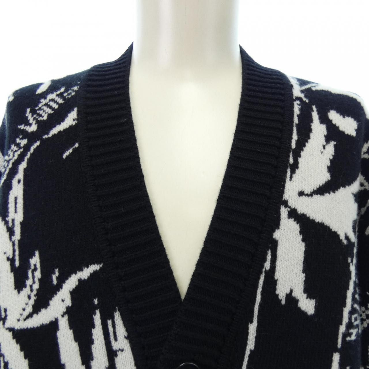 Louis Vuitton Louis Vuitton Louis Vuitton Thistle Jacquard Cardigan Cotton Tops HON98WH56 DUTY FREE for USA Size ONE SIZE - 5 Thumbnail