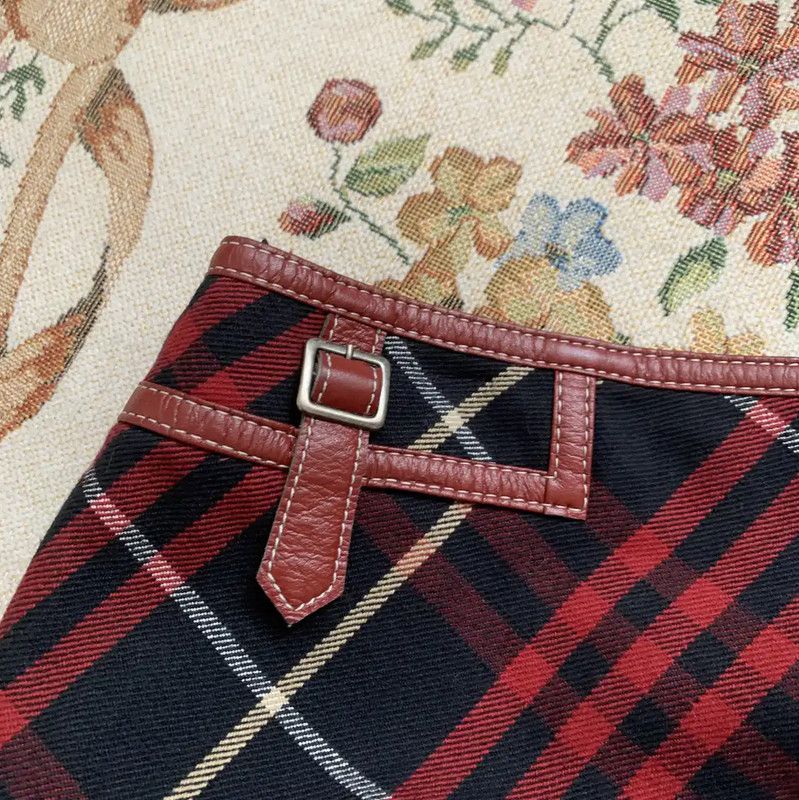 Burberry Burberry Red Cotton Plaid Women’s Skirt Size 27" / US 4 / IT 40 - 2 Thumbnail