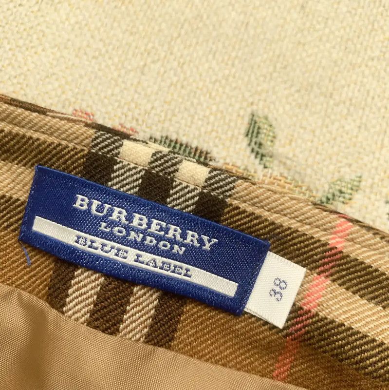 Burberry Burberry Khaki Plaid Wool Skirt for Women Size 23" - 3 Thumbnail