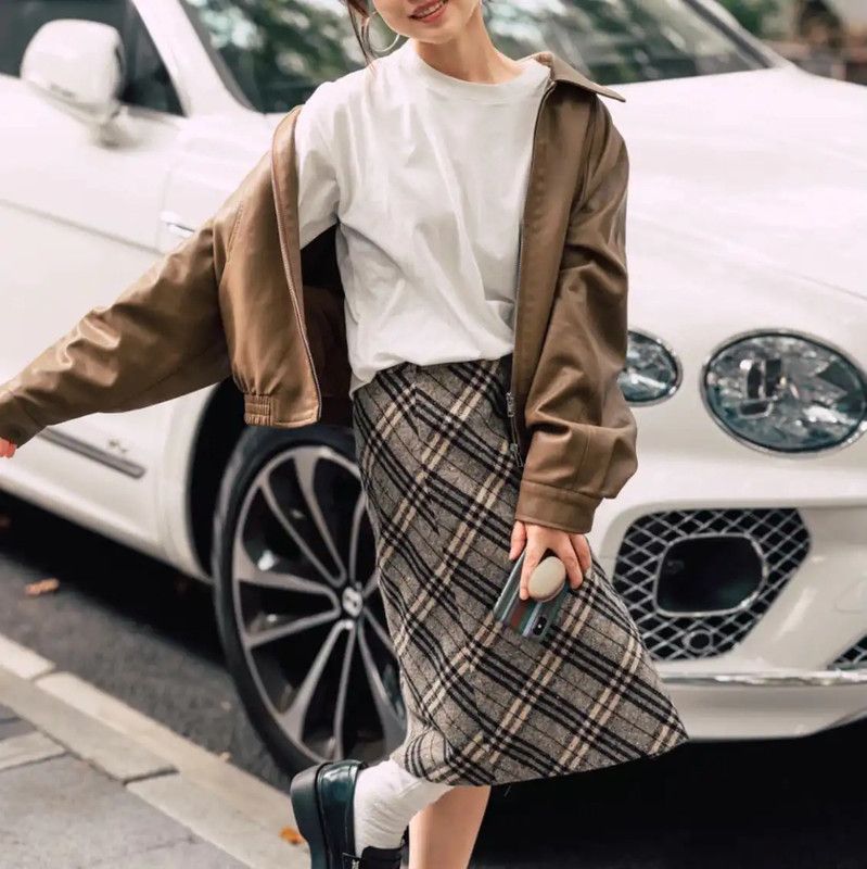 Burberry Burberry Gray Wool-Blend Plaid Midi Skirt Size 23" - 7 Thumbnail