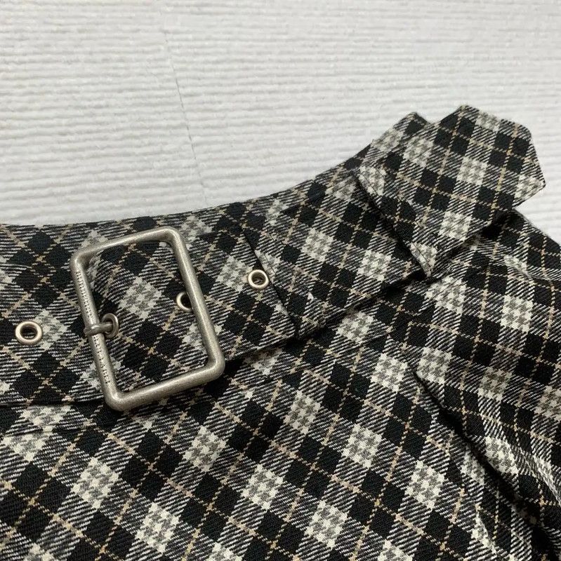 Burberry Burberry Black Wool Midi Skirt Size 26" / US 2 / IT 38 - 2 Thumbnail