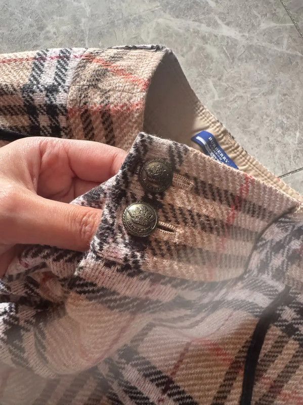 Burberry Burberry Women's Khaki Wool Blend Shorts Size 23" - 3 Thumbnail