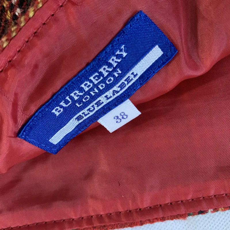 Burberry Burberry Red Wool Plaid Mini Skirt Size 28" / US 6 / IT 42 - 6 Thumbnail