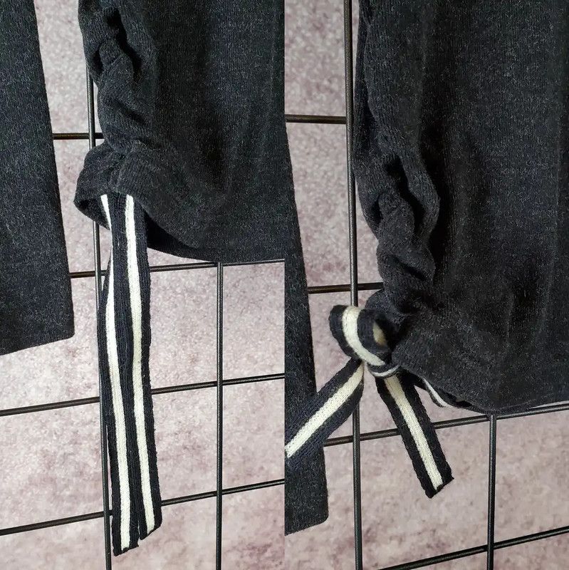 Burberry Burberry Black Gray Wool Blend Long Sleeve Sweater Size XS / US 0-2 / IT 36-38 - 5 Thumbnail