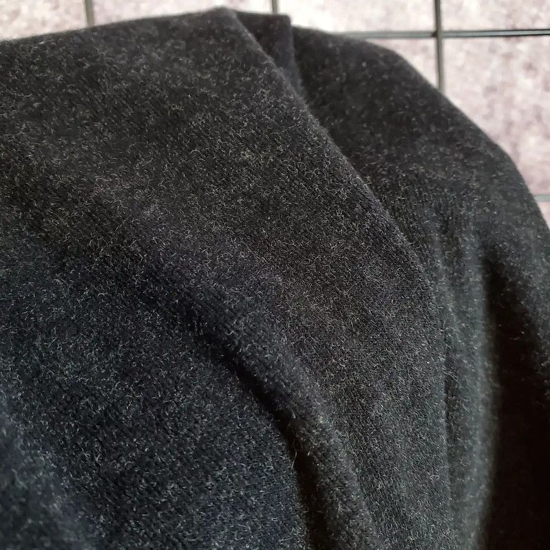 Burberry Burberry Black Gray Wool Blend Long Sleeve Sweater Size XS / US 0-2 / IT 36-38 - 8 Thumbnail