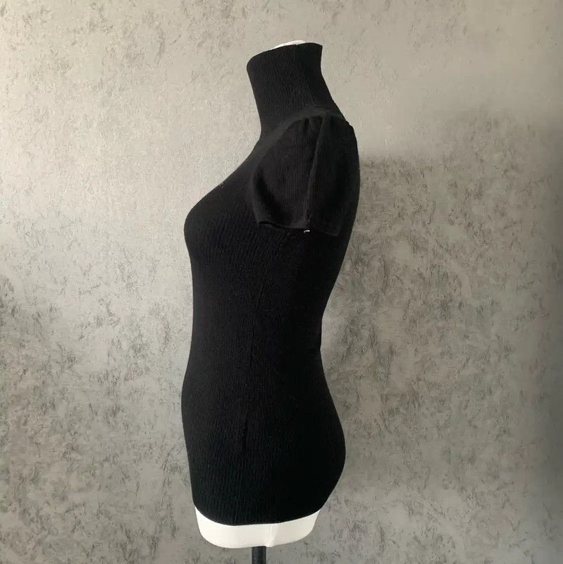 Burberry Burberry Black Wool Short Sleeve T-Shirt Size M / US 6-8 / IT 42-44 - 4 Thumbnail