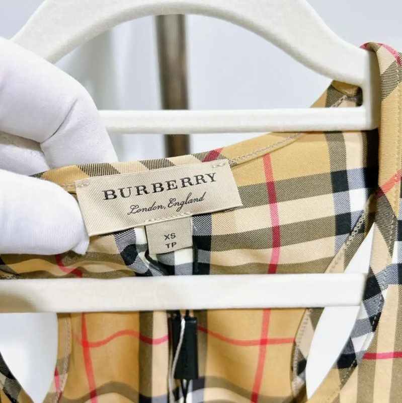 Burberry Burberry Color-Block Silk Blend Top Size XS / US 0-2 / IT 36-38 - 6 Thumbnail