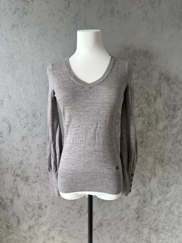 Burberry Gray Wool Long Sleeve Sweater