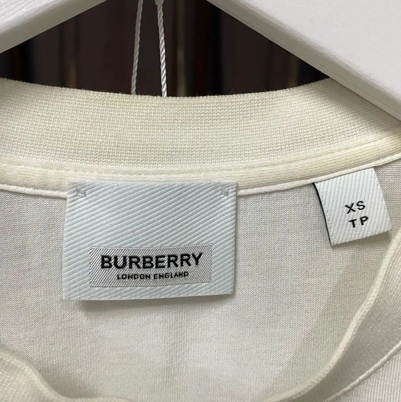 Burberry Burberry Summer White Cotton Short Sleeve T-Shirt Size XS / US 0-2 / IT 36-38 - 7 Thumbnail