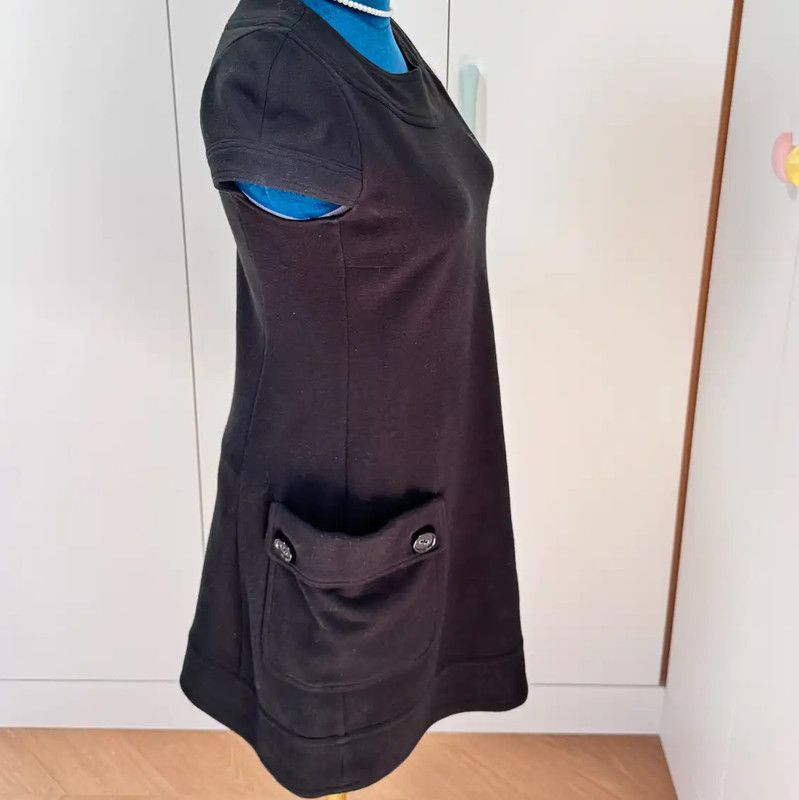 Burberry Burberry Black Wool Blend Short Sleeve Dress Size M / US 6-8 / IT 42-44 - 4 Thumbnail