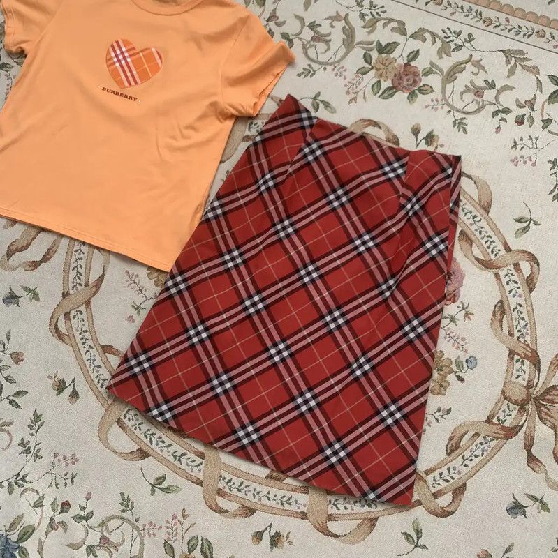 Burberry Burberry Red Wool Blend Plaid Skirt Size 23" - 4 Thumbnail