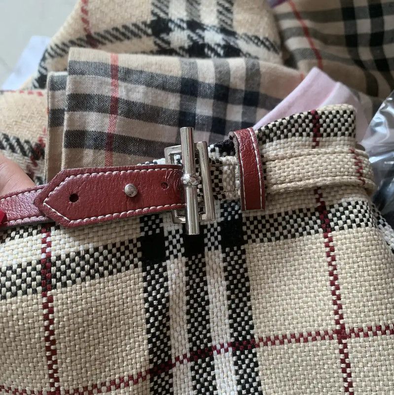Burberry Burberry Women's Khaki Polyester Mini Skirt Size 23" - 8 Thumbnail