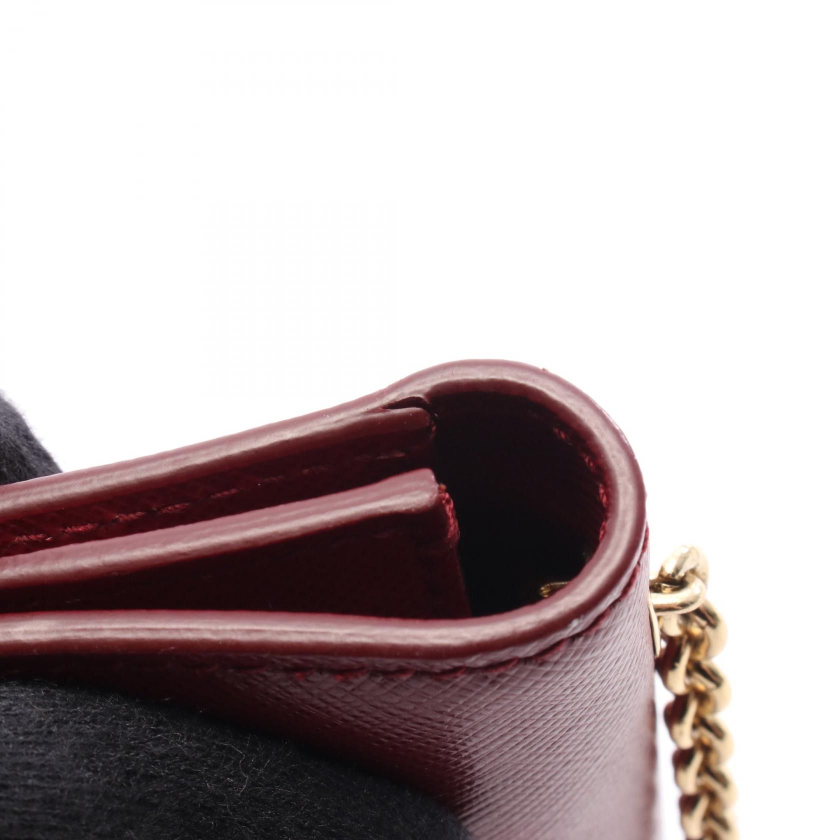 Salvatore Ferragamo Salvatore Ferragamo Salvatore Ferragamo Vara Ribbon Leather Shoulder Bag Leather Shoulder Bag DUTY FREE for USA Size ONE SIZE - 9 Thumbnail