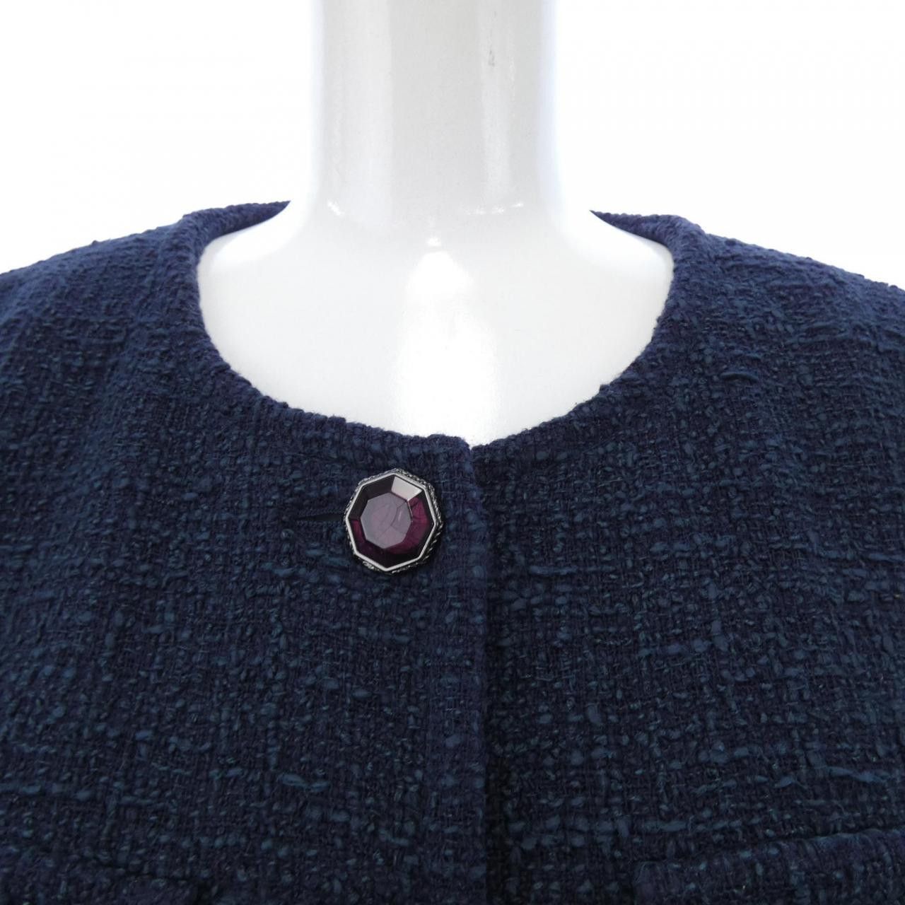 Chanel Chanel Chanel P44672V32815 Collarless Jacket Others Outerwear P44672V32815 DUTY FREE for USA Size ONE SIZE - 5 Thumbnail