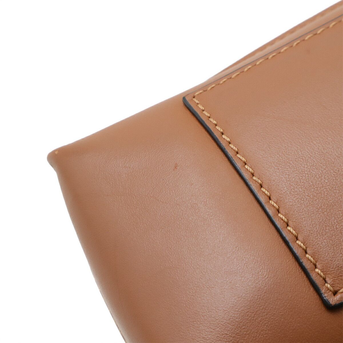 Loewe Loewe Loewe Gate Pocket Soft Calf Shoulder Bag Leather Shoulder Bag DUTY FREE for USA Size ONE SIZE - 6 Thumbnail