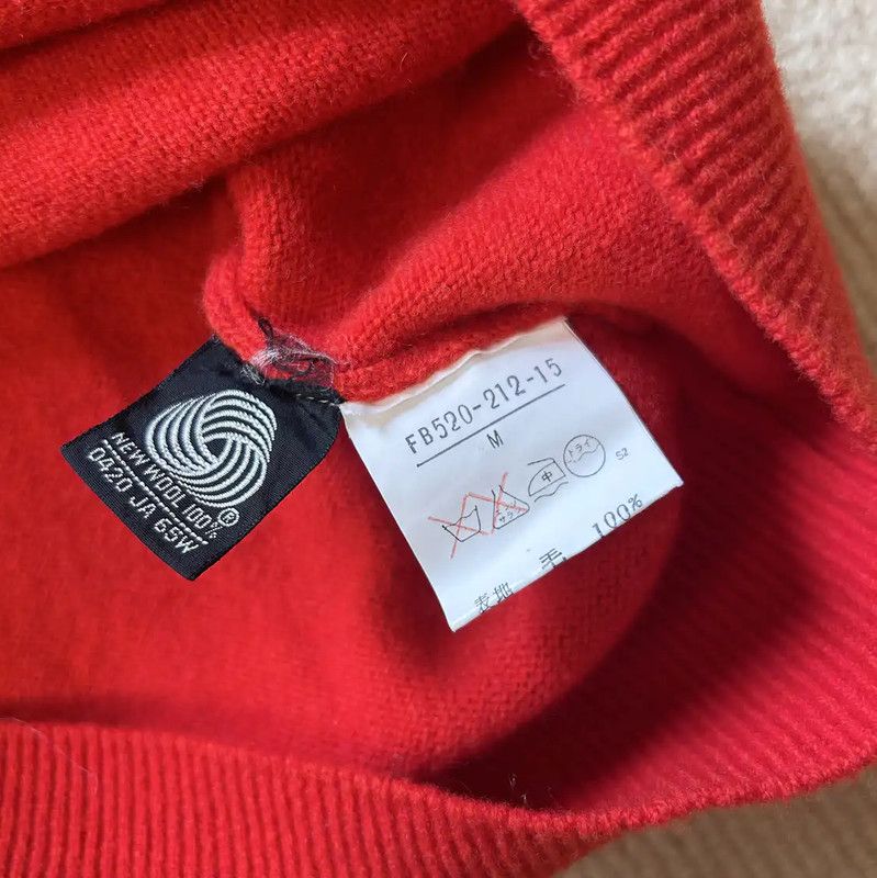 Burberry Burberry Red Wool Embroidered Long Sleeve Sweater Size M / US 6-8 / IT 42-44 - 9 Thumbnail