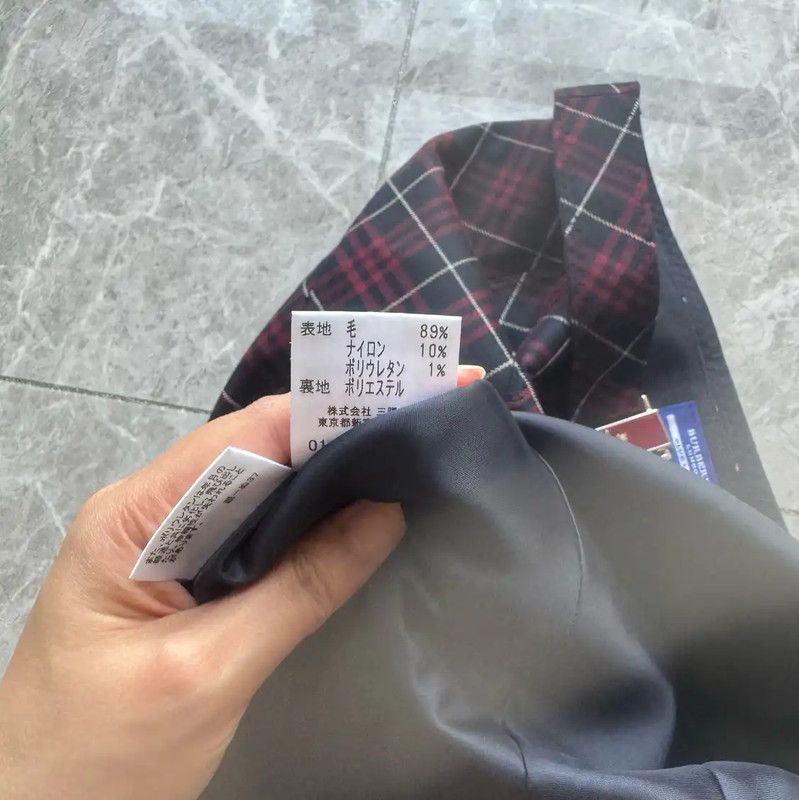 Burberry Burberry Mid-Length Pencil Skirt in Purple Red Size 23" - 7 Thumbnail