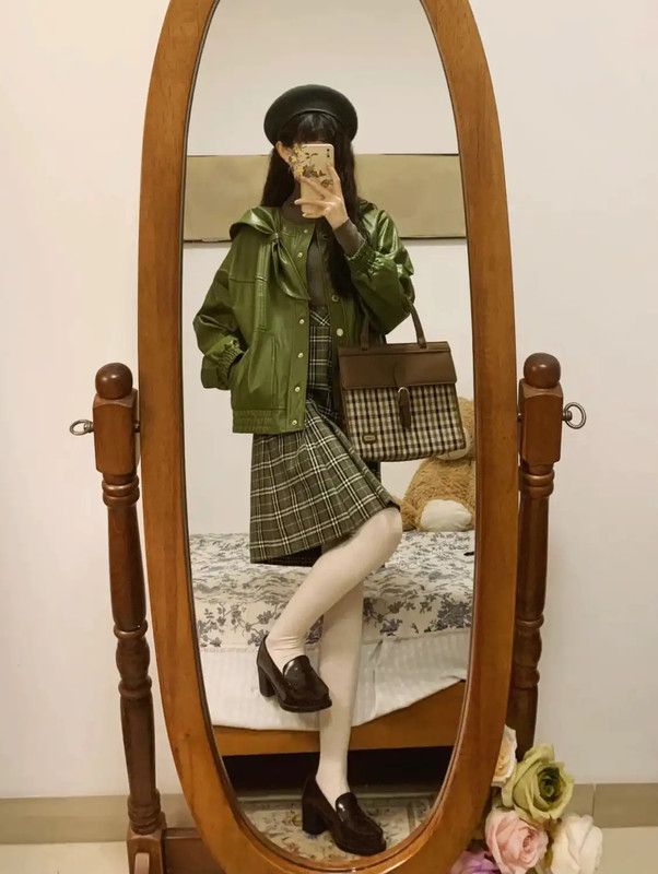 Burberry Burberry Green Wool Plaid Skirt Size 23" - 3 Thumbnail