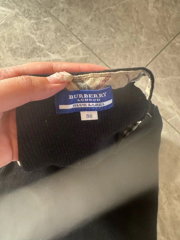 Burberry Burberry Black Cotton Women's T-shirt Size M / US 6-8 / IT 42-44 - 6 Thumbnail