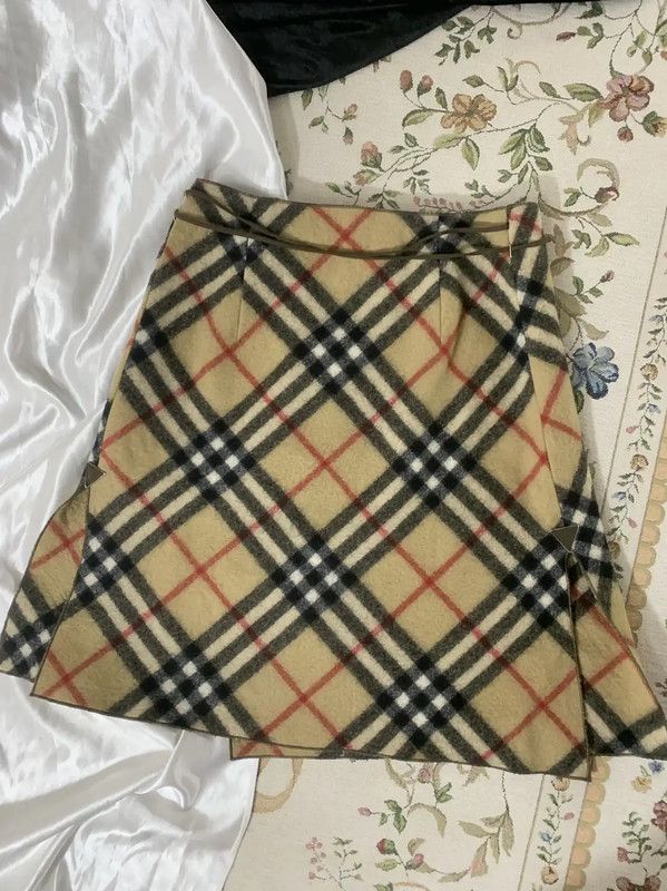 Burberry Burberry Beige Wool Check Midi Skirt Size 23" - 7 Thumbnail